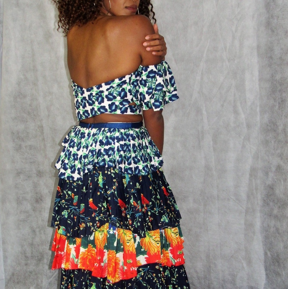 Eva - Picture 2 of 2